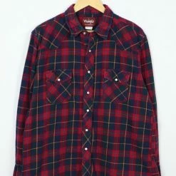 Best reviews of 🎉 Men's Vintage Wrangler Flannel Snap Button 👕 Shirt Red Multi ✔️