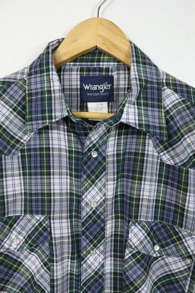 Buy π₯ Men's Vintage Wrangler Lightweight Snap Button π Shirt Green Multi π - Image 2