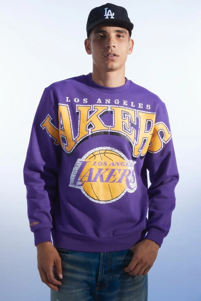 Promo ๐คฉ Men's Mitchell & Ness NBA Stretch Los Angeles Lakers Crew Neck Sweatshirt Purple โ๏ธ - Image 3