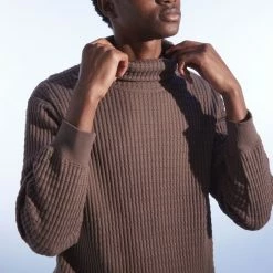 Hot Sale ✨ Men's Manastash Snuggle Snug Thermal Crew Neck Sweatshirt Chocolate 😍