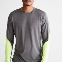 Best reviews of ⌛ Men's Puma Run Cloudspun Long Sleeve Tee Dark Grey ⌛