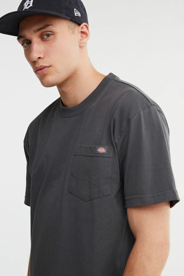 Coupon 𧨠Men's Dickies Heavyweight Cotton Pocket Tee Charcoal π€© - Image 3