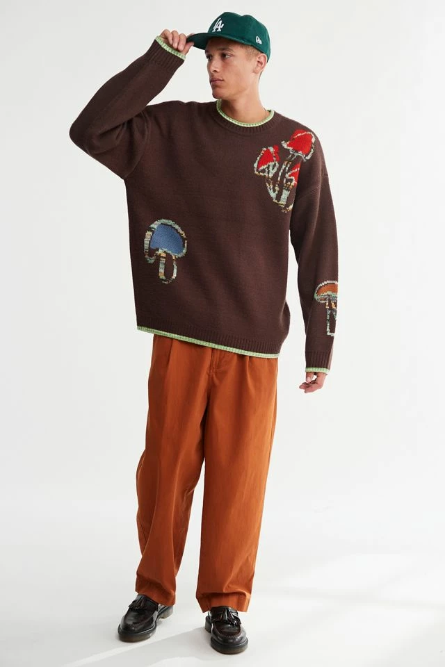 Hot Sale ๐ Urban Outfitters Men's UO Graphic Crew Neck Sweater Brown โญ - Image 2
