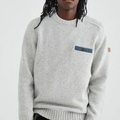 Cheap ✔️ Men's Fjallraven Lada Crew Neck Sweater Ivory ✨